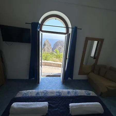 Monacone Vista Mare * קאפרי