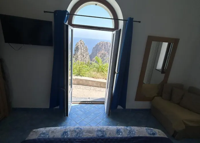 Monacone Vista Mare * كابري